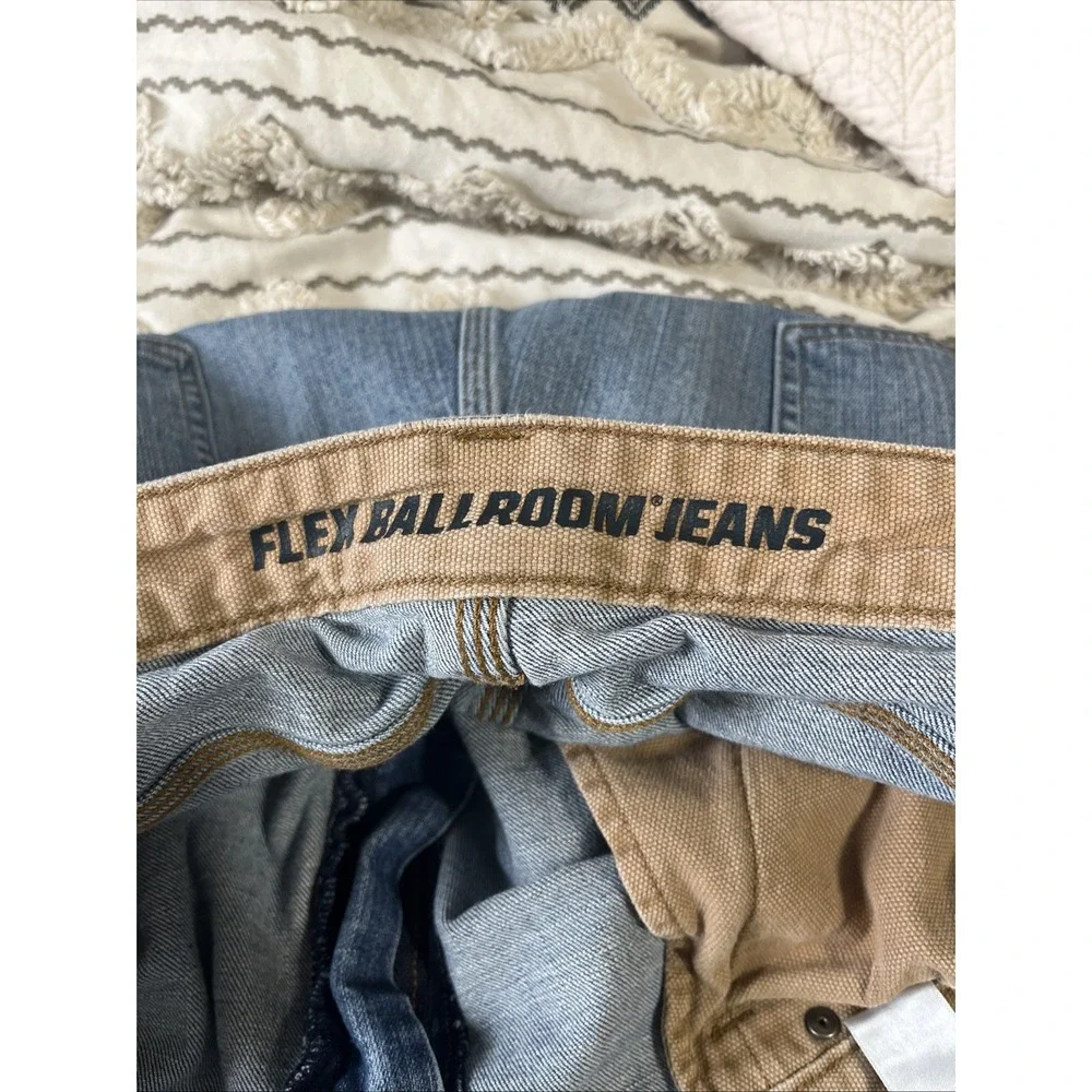 Duluth Trading Co Jeans Men Size 42x29‎ Ballroom Flex Blue Gusset Work Comfort